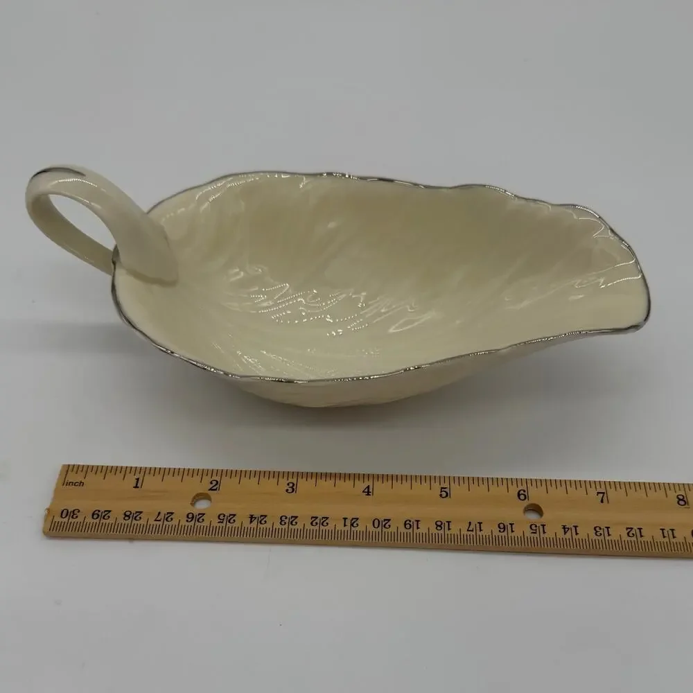 Lenox repertoire gravy